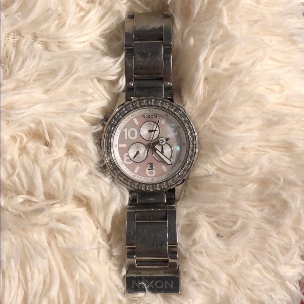 Nixon watch  42-20 chrono